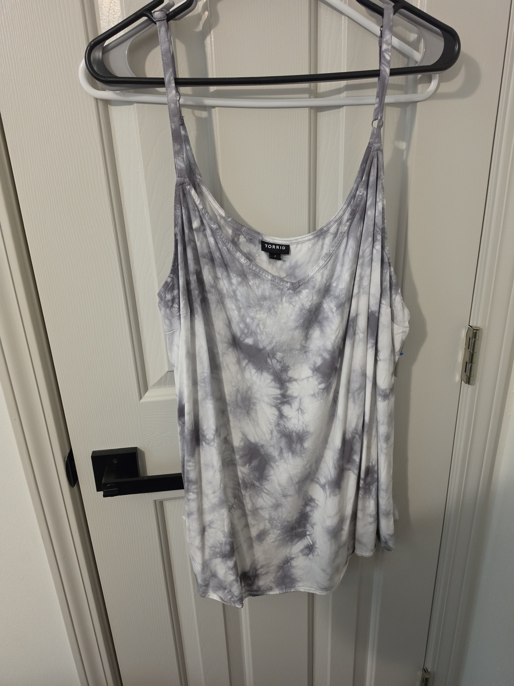 torrid Gray & White Tie-Dye Scoop Neck Cami
